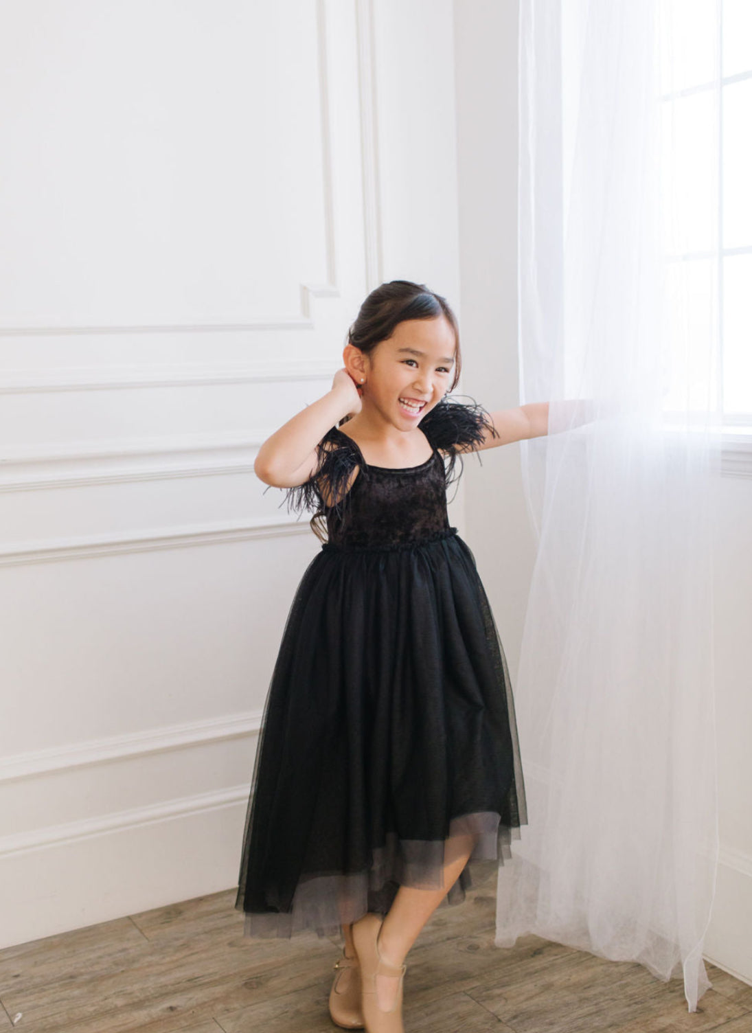 Jolie Dress in Black Swan