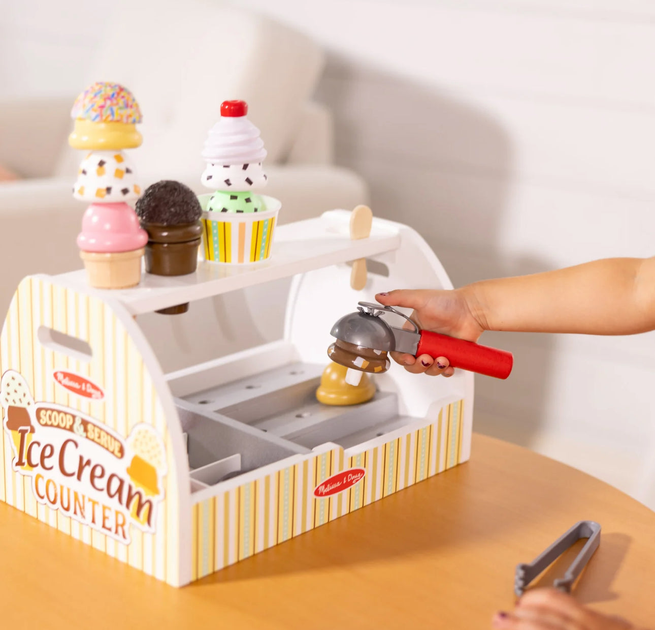 Scoop & Serve Ice Cream Counter