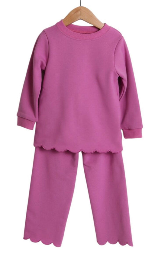 Scottie Scalloped Set–Pink