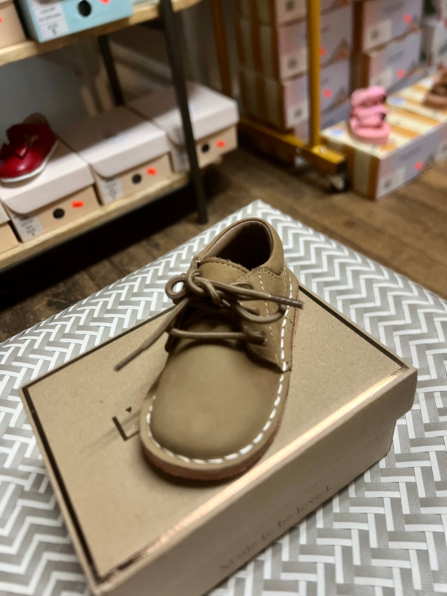 Nubuck Khaki