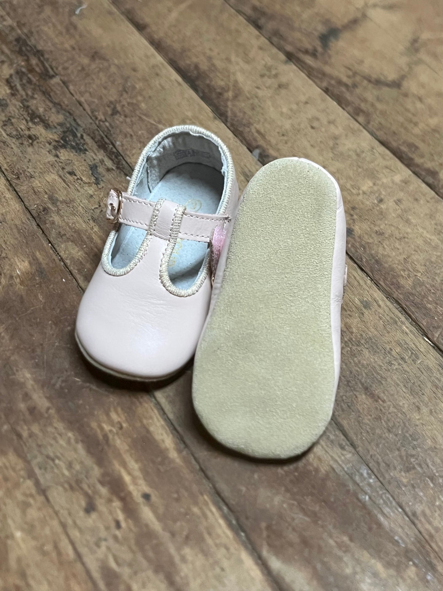 Leather T-Strap Mary Jane Crib Shoes, Blush Pink-Infant