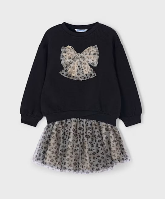 Girl Sweatshirt and Tulle Skirt Set