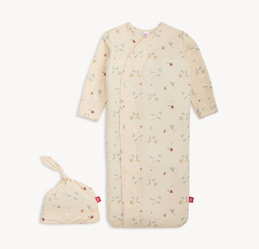 Special Delivery Modal Magnetic Gown and Hat Set