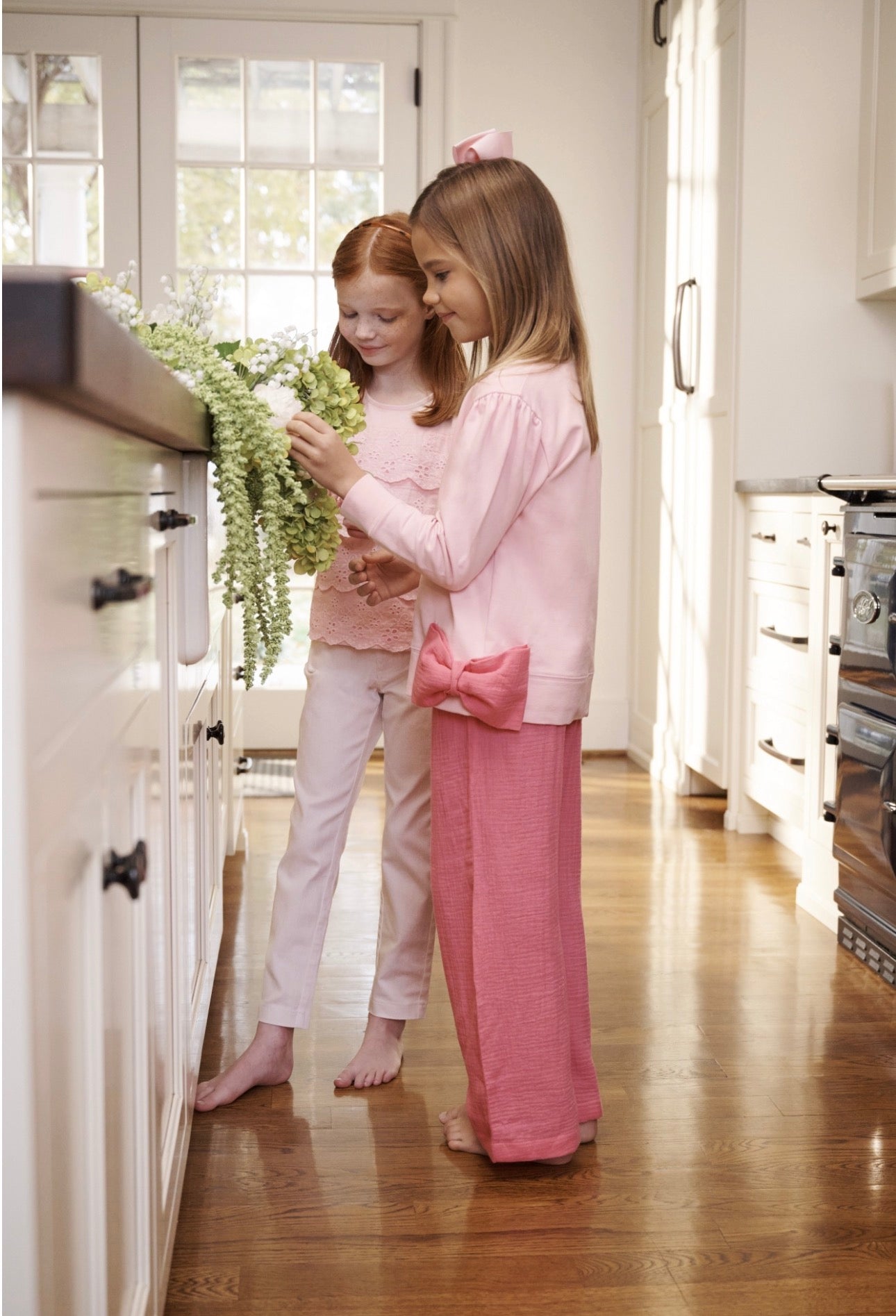 Cassidy Comfy Crewneck-Bow-Palm Beach Pink/Romany Rose