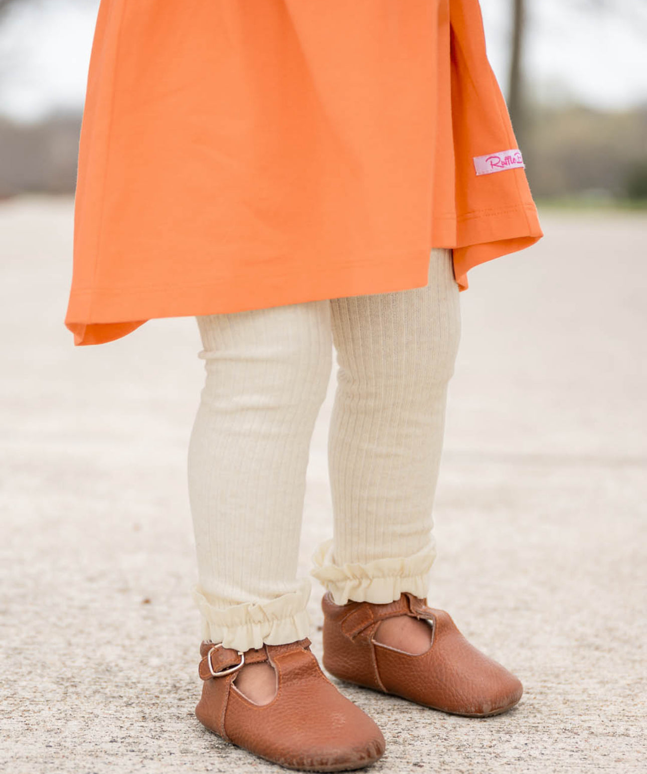 Rib Knit Footless Ruffled Tights-Oatmeal