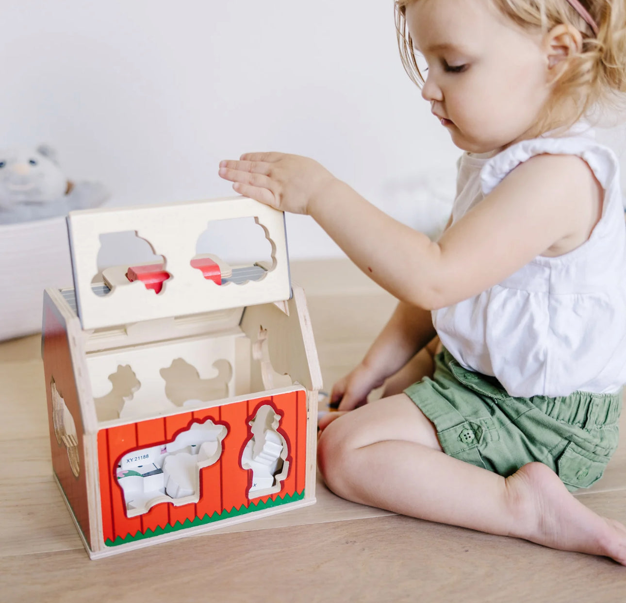 Take-Along Sorting Barn