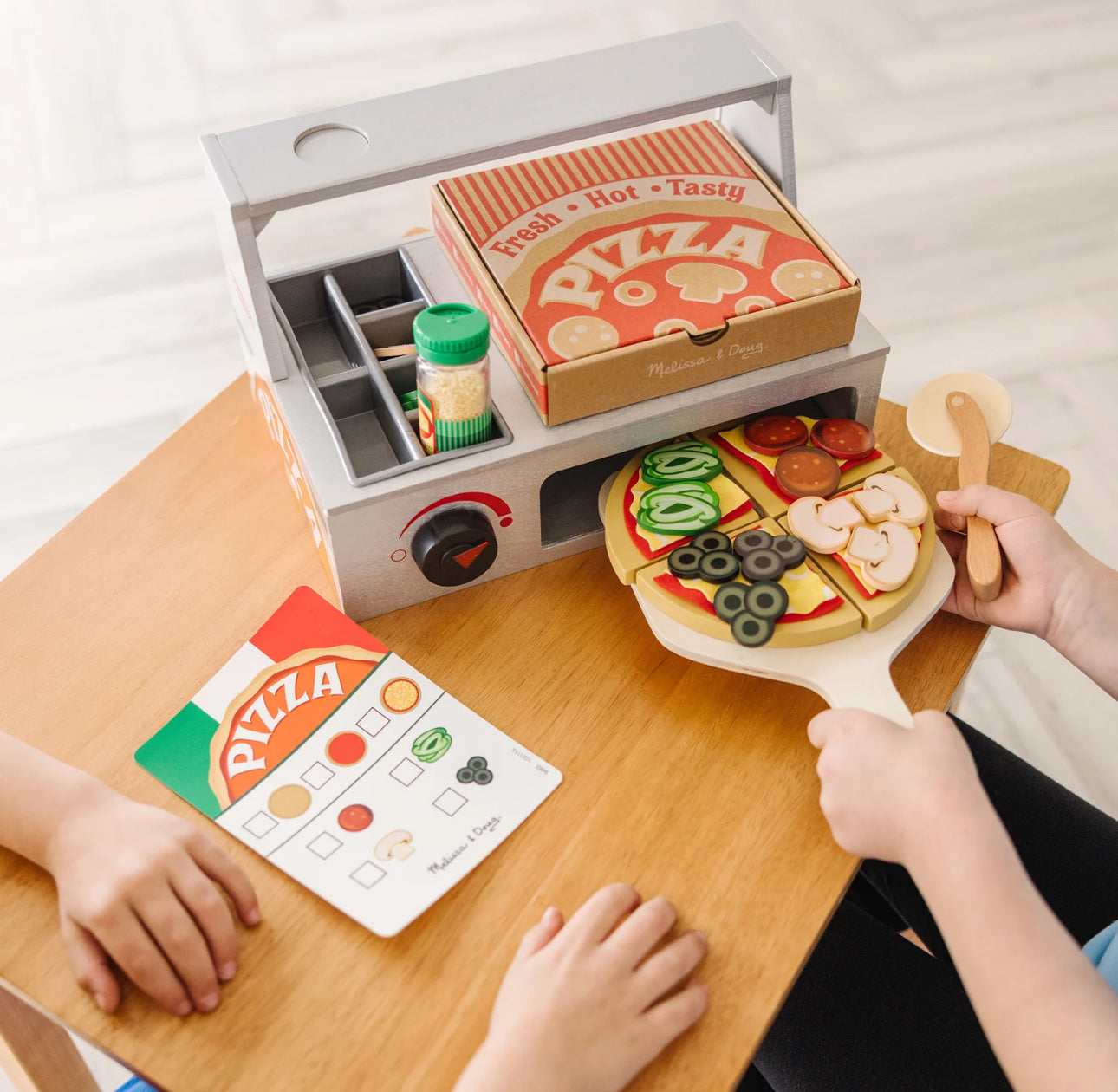 Top & Bake Pizza Counter - Wooden Play Food