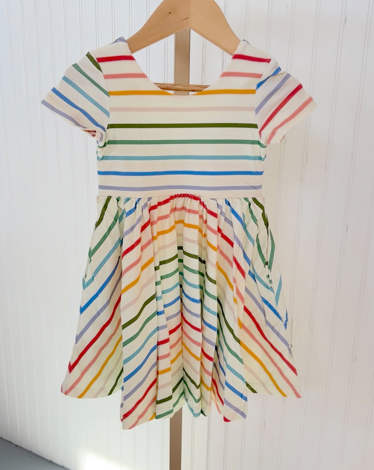 Classic Twirl in Primary Stripe