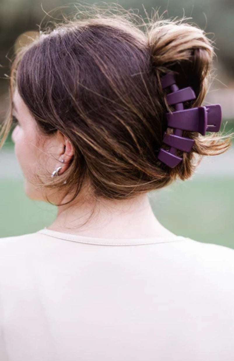 Classic Burgundy Bliss Large Hair Clip