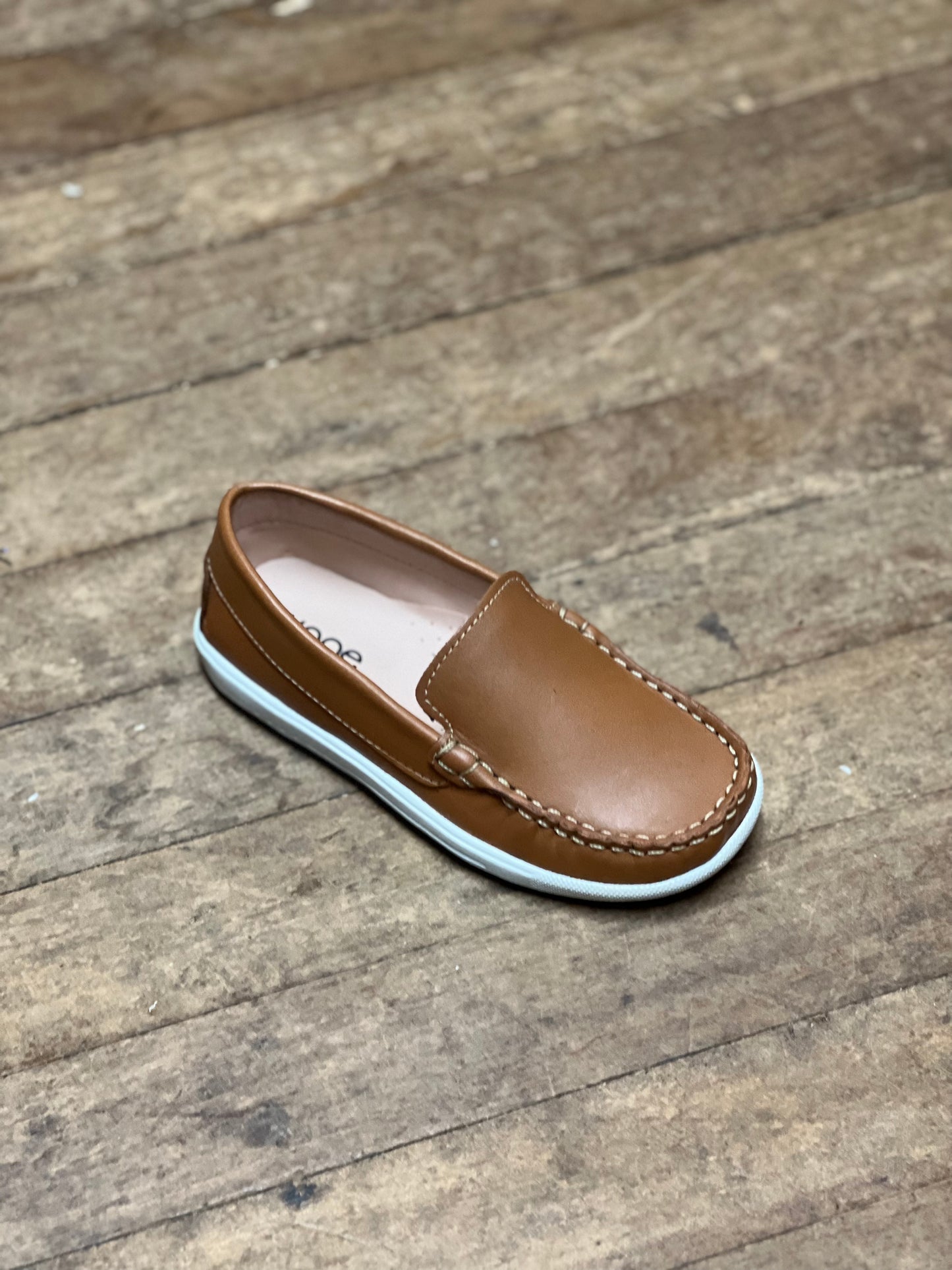 Slip-on loafer in Natural leather