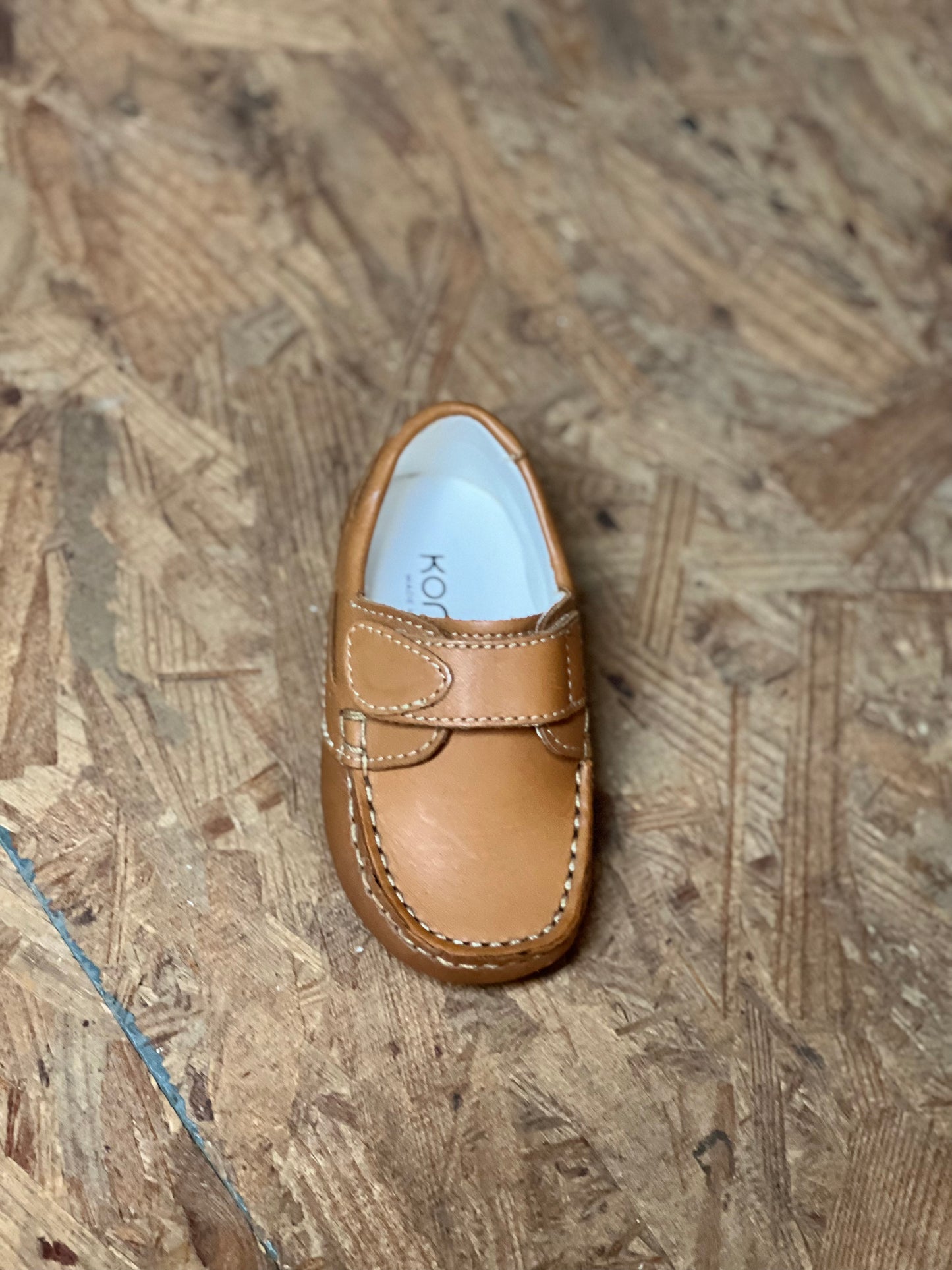 Kone Boys Velcro Loafer